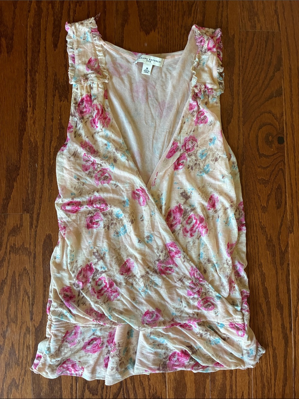 Banana Republic Silk Floral Sleeveless Top in Cream and Pink